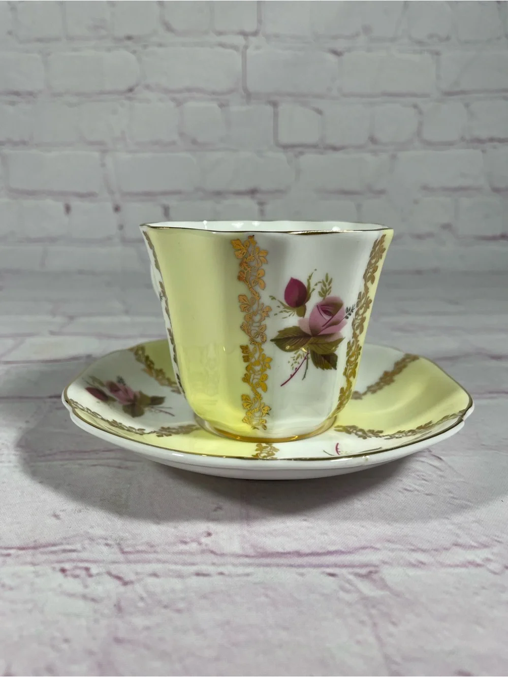 Vintage Royal Grafton Floral Gold Gilt Bone China Teacup and Saucer Set England